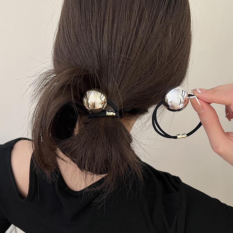 Metal ball hair ring back of t - огляд і ціна Home Gym Aesthetic