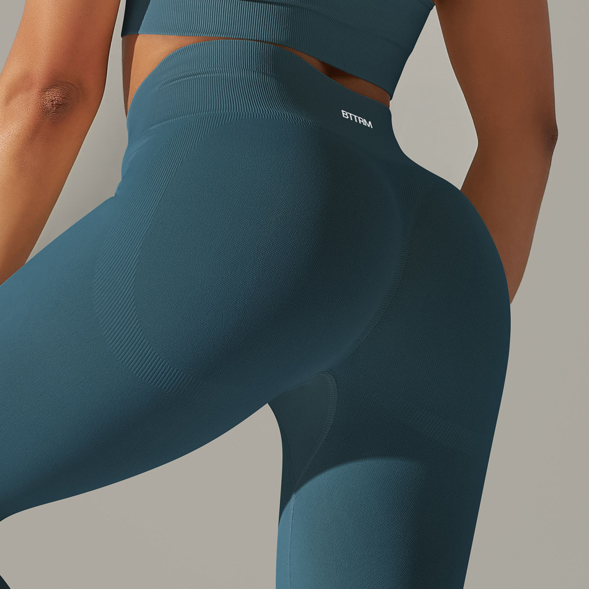 BetterMe Women Seamless Yoga P - огляд і ціна Home Gym With Leg Press
